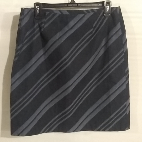 Nine West Striped Mid-Length Skirt - Picture 2 of 2